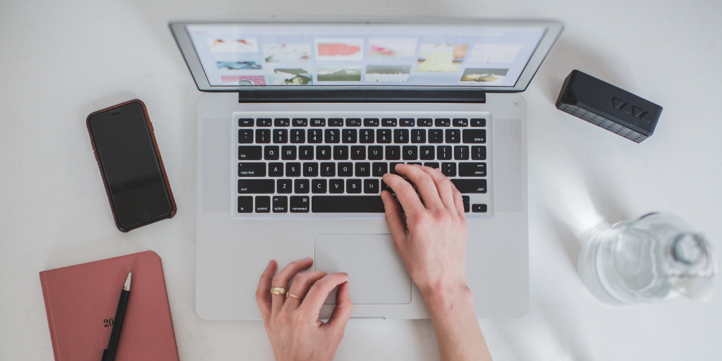 Go do the WordPress 4.9.2 update